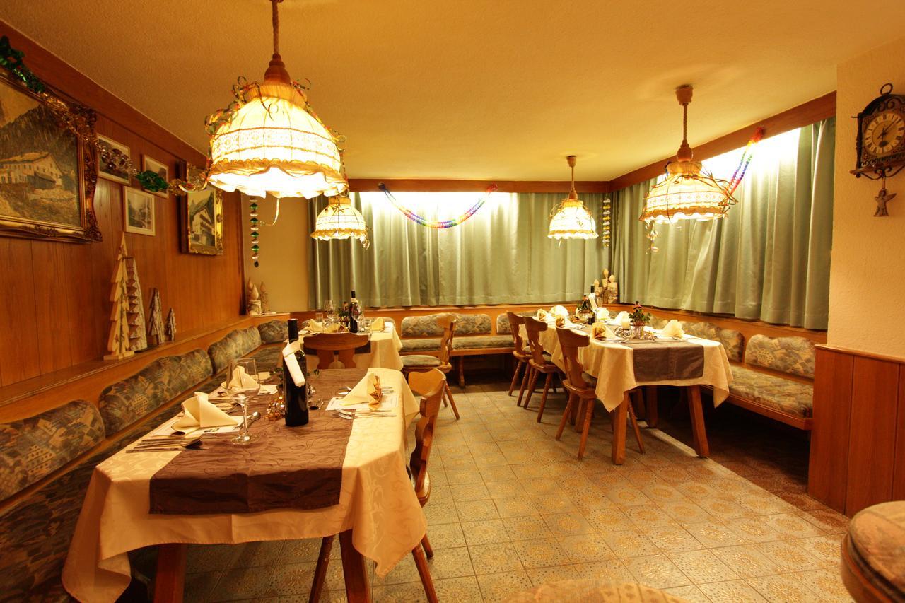 Gasthof Pension Santeler Sankt Leonhard im Pitztal Exteriér fotografie